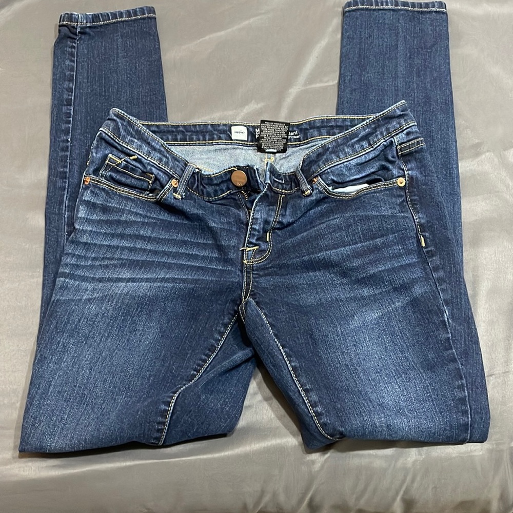 Straight leg jeans.